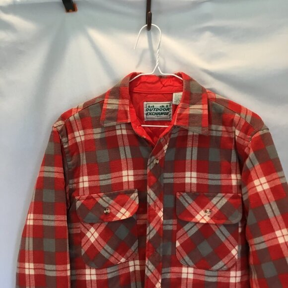 Outdoor Exchange Unisex Red and Gray Plaid Quilted Shirt Jacket Sz Women's Small - Picture 7 of 9